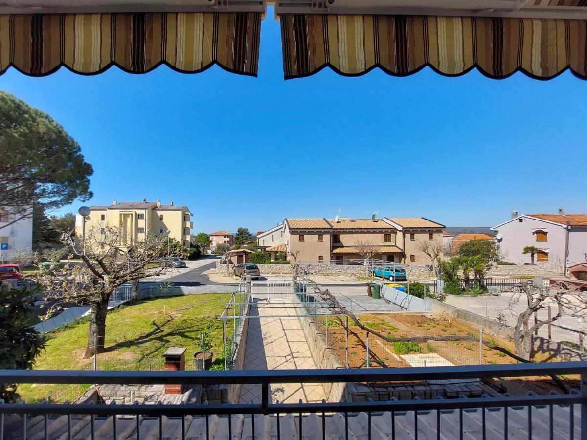 Apartments Nikola Punat Esterno foto